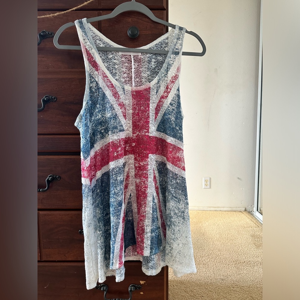 Enti knitted tank. Size Small